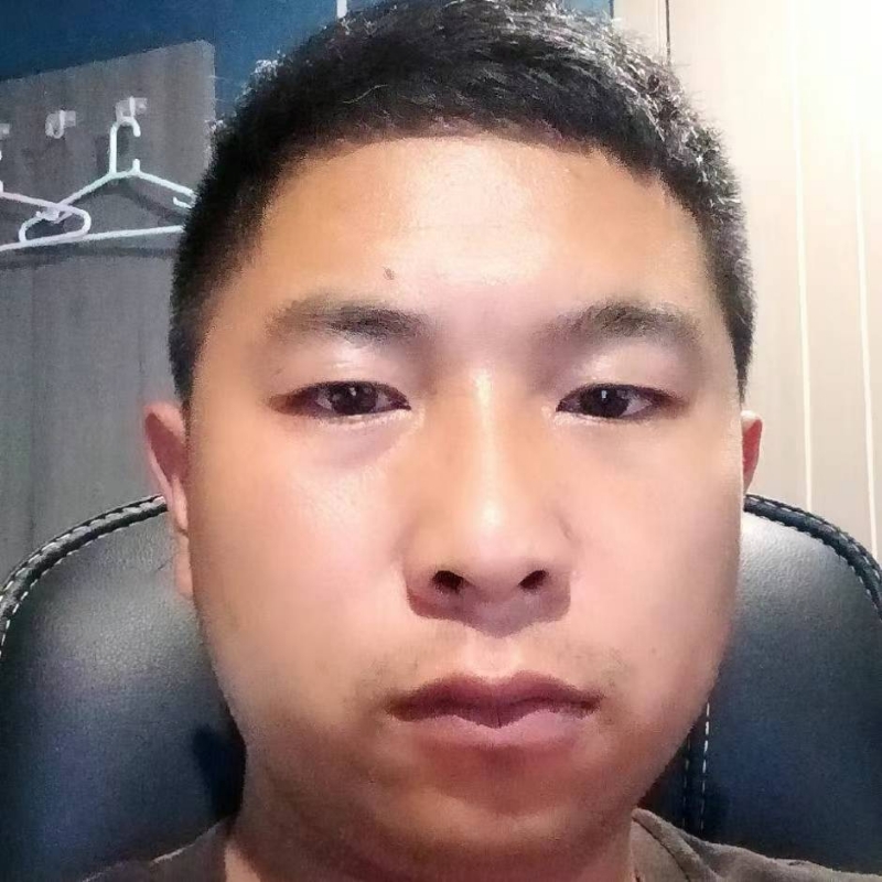 孤独的人的第一张照片--眉山闪婚服务中心